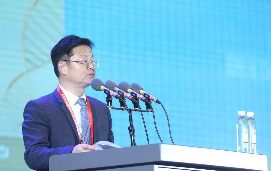 中国药促会2020-2021年度候任会长,先声药业董事长兼ceo任晋生主持了